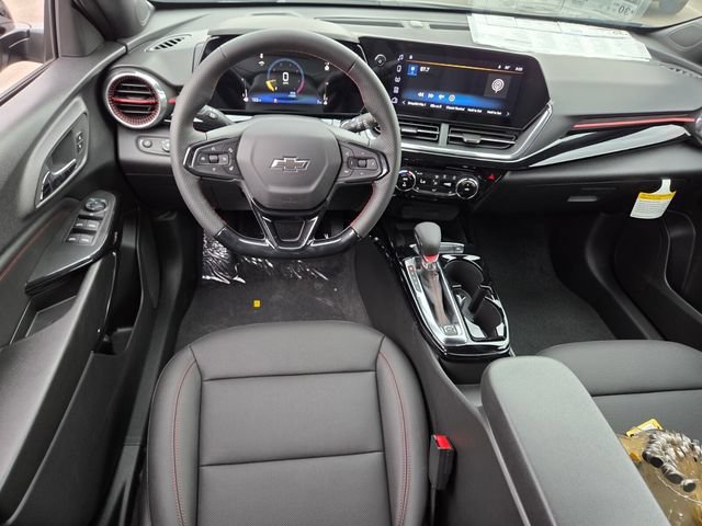 Used 2026 Chevrolet Trax LS FWD image 8