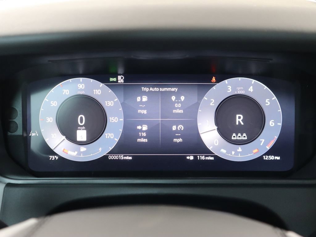 New 2026 Land Rover Range Rover Velar Dynamic SE image 35
