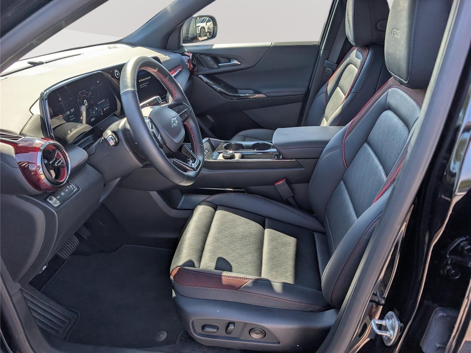 New 2026 Chevrolet Equinox RS w/ Convenience Package III AWD/4WD image 14