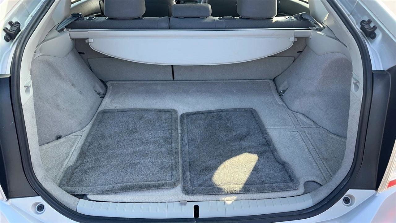 Used 2010 Toyota Prius Two FWD image 30
