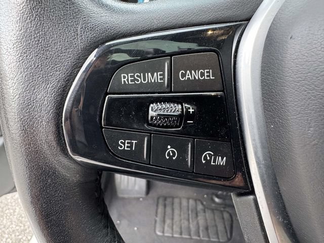 Used 2023 BMW 530e RWD image 28