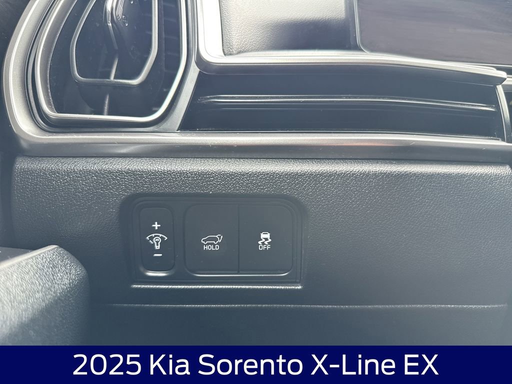 Used 2025 Kia Sorento X-Line EX AWD/4WD image 26
