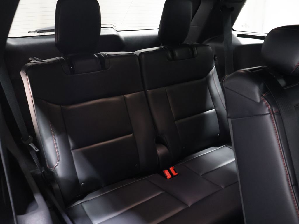 Used 2025 Ford Explorer ST-Line w/ ST-Line Street Pack image 20