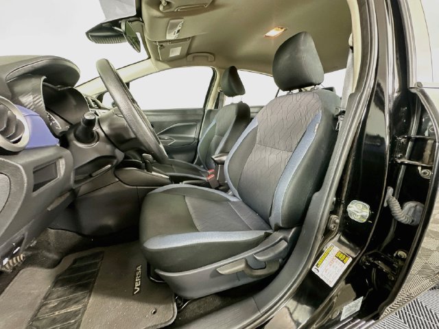 Used 2024 Nissan Versa SV FWD image 16