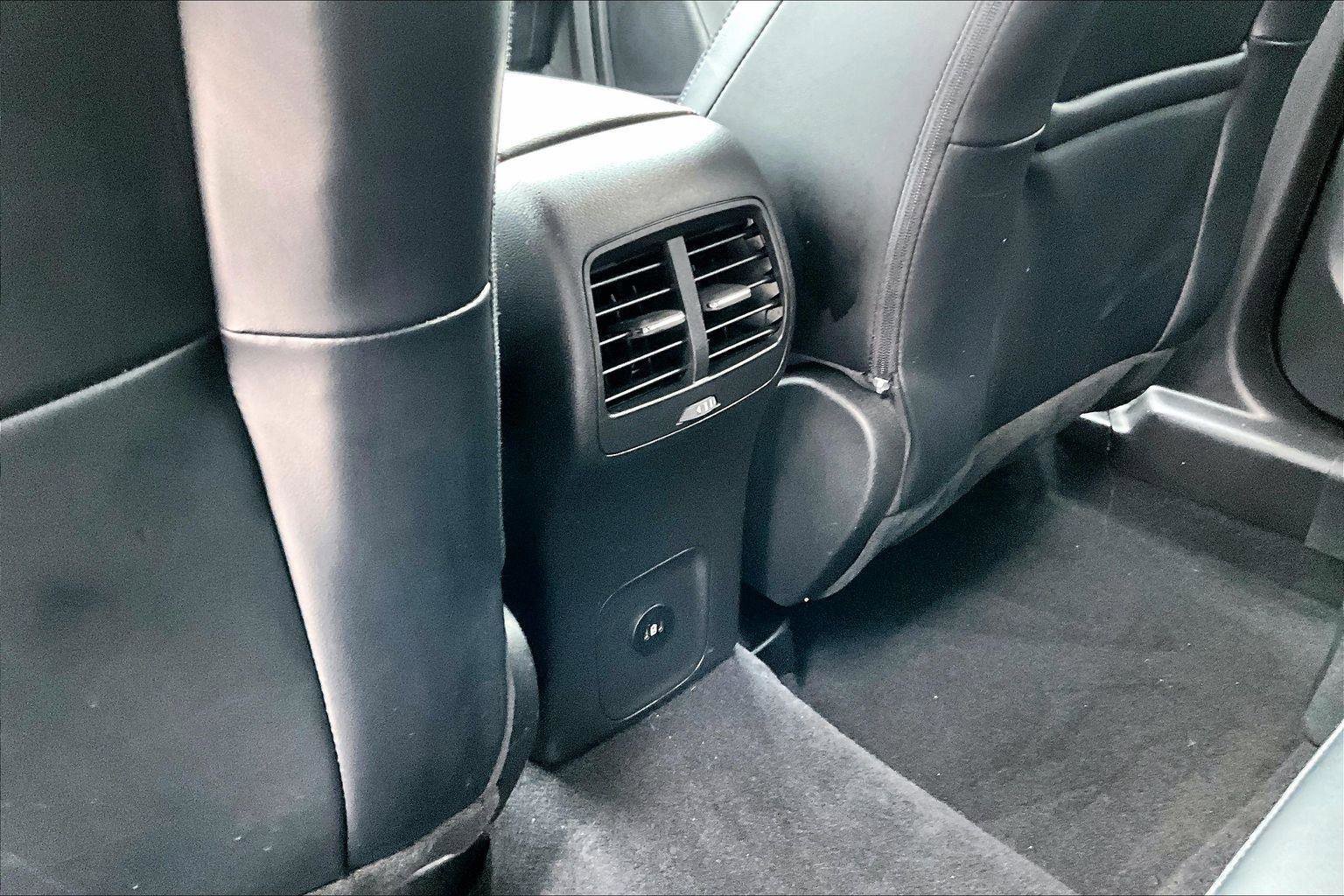 Used 2023 Ford Escape ST-Line Select w/ Tech Pack #2 AWD/4WD image 16