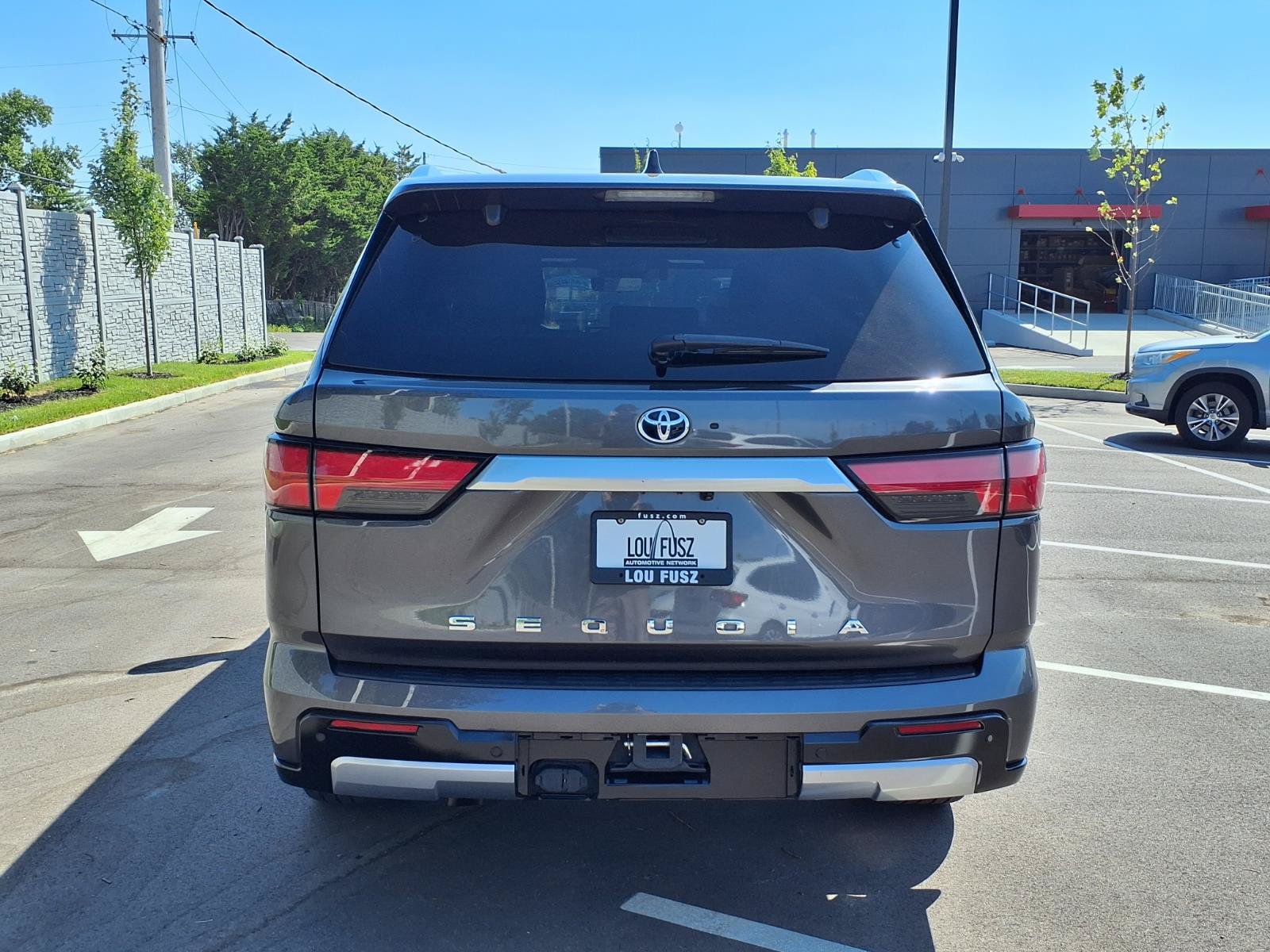 Certified 2023 Toyota Sequoia Capstone AWD/4WD image 28