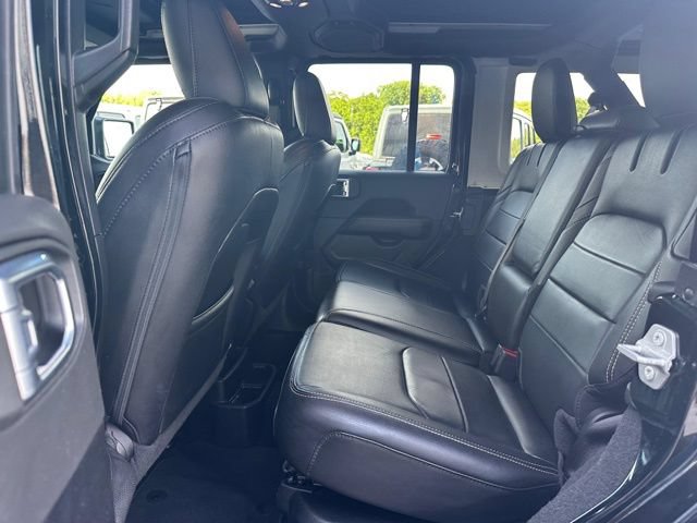 Used 2023 Jeep Wrangler Unlimited Sahara w/ Cold Weather Group AWD/4WD image 11
