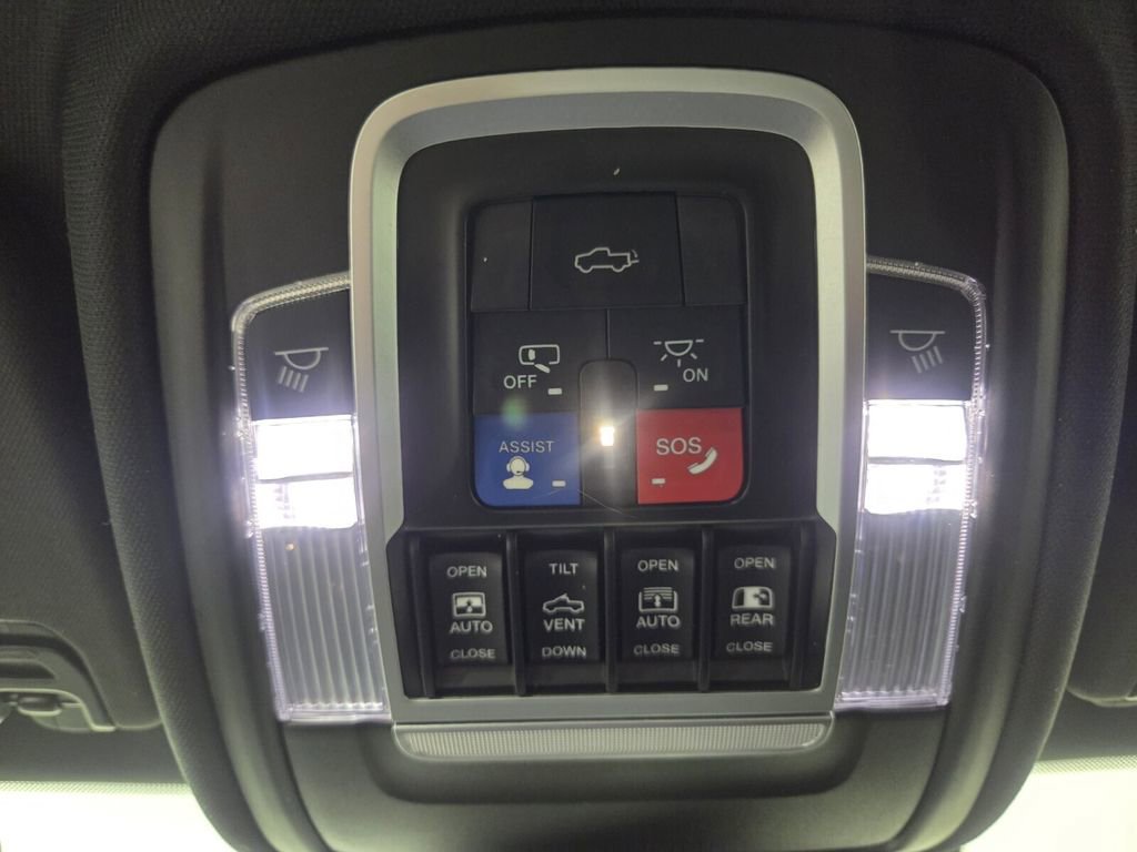 Used 2021 RAM 1500 Limited w/ Body Color Bumper Group AWD/4WD image 19