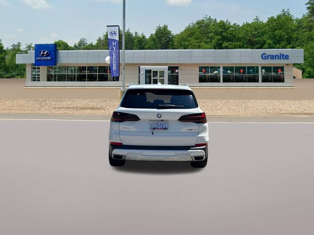Used 2026 BMW X5 xDrive40i AWD/4WD image 8