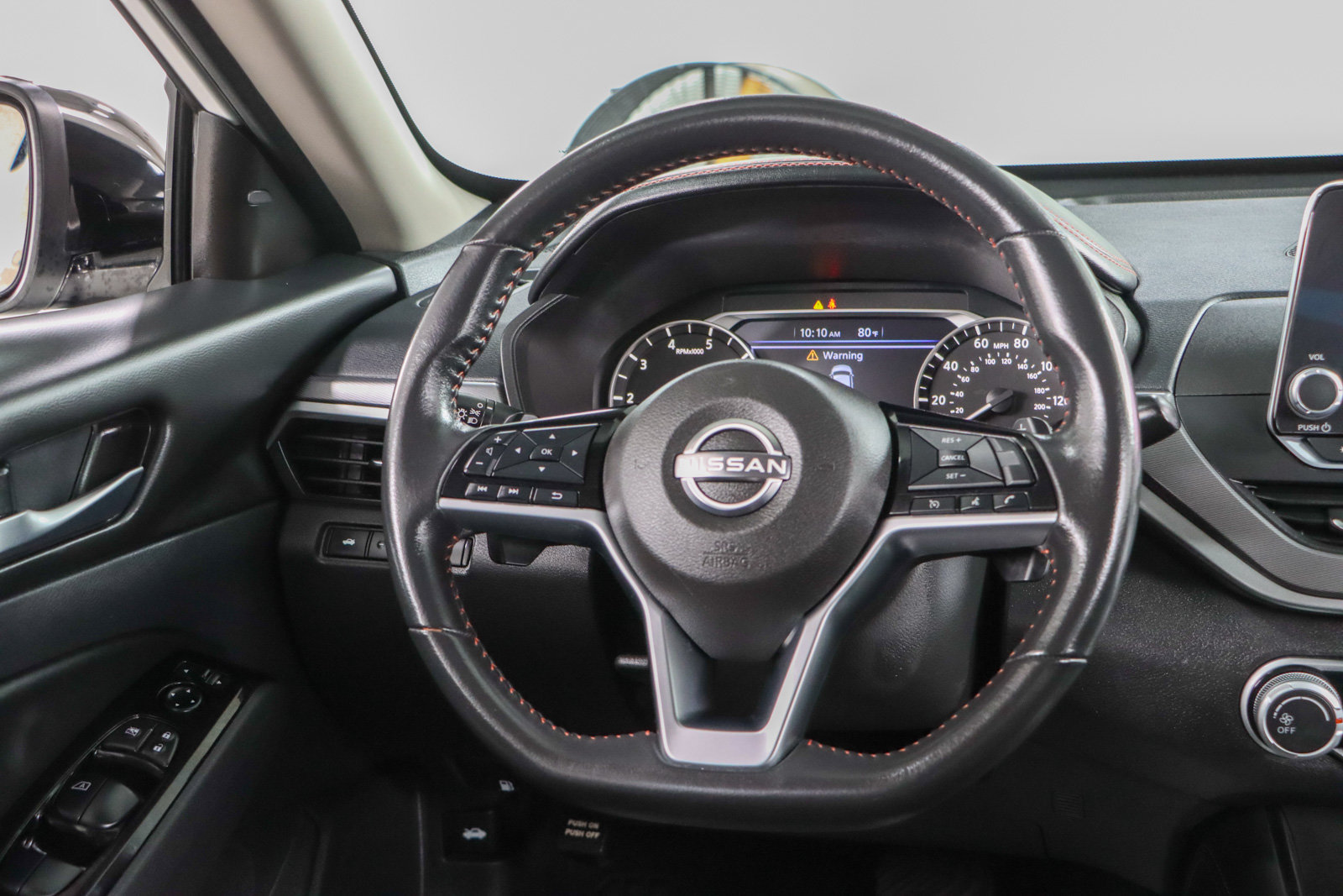 Used 2024 Nissan Altima 2.5 SR FWD image 12