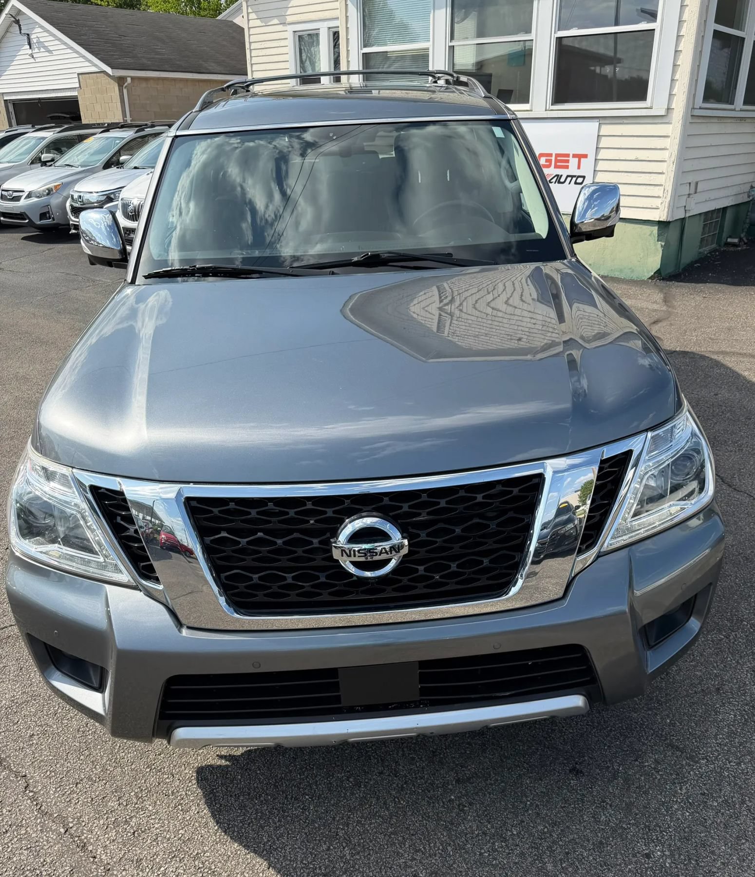 Used 2018 Nissan Armada SL w/ Moonroof Package AWD/4WD image 12