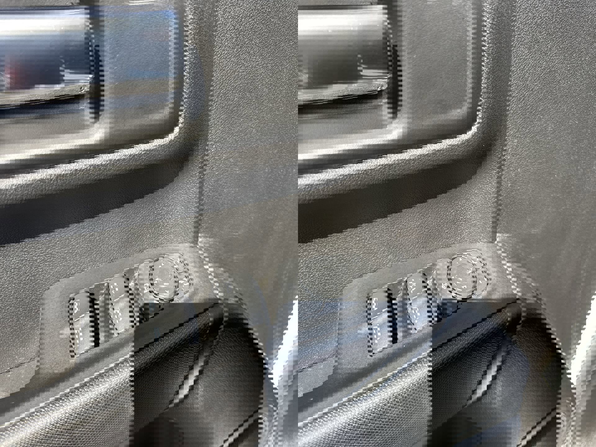 Certified 2025 Chevrolet Silverado 1500 W/T w/ WT Convenience Package image 13