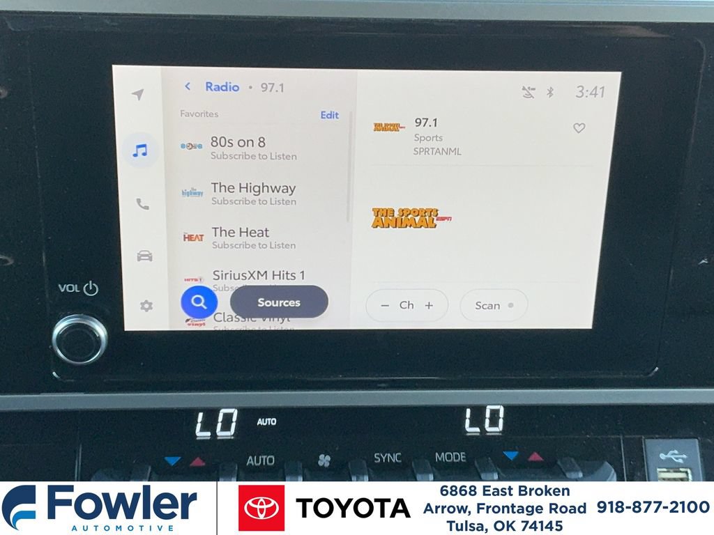 Certified 2025 Toyota Tundra SR5 w/ SR5 Premium Package AWD/4WD image 16