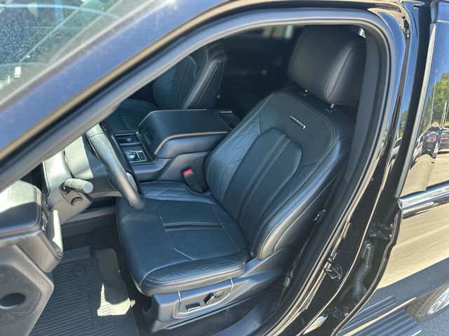 Used 2023 Ford Expedition Platinum AWD/4WD image 12