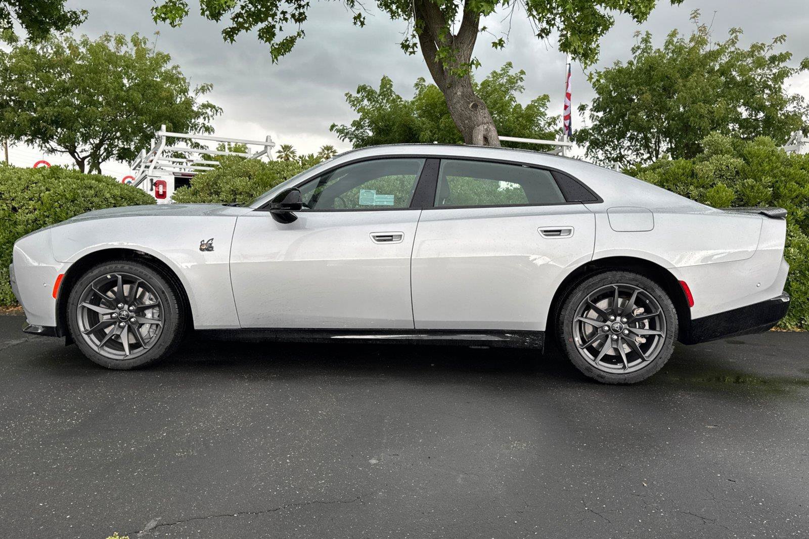 New 2026 Dodge Charger Scat Pack w/ Blacktop Package AWD/4WD image 7