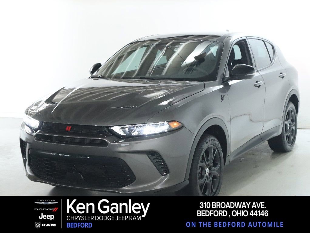 Used 2024 Dodge Hornet GT image 1