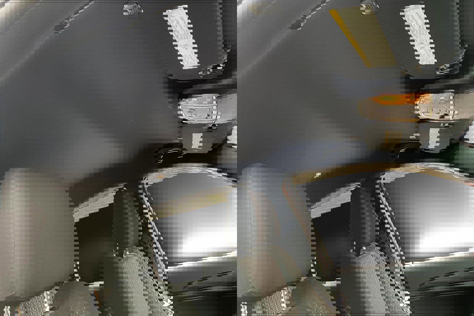 Used 2021 Jeep Grand Cherokee Laredo w/ Security & Convenience Group image 28