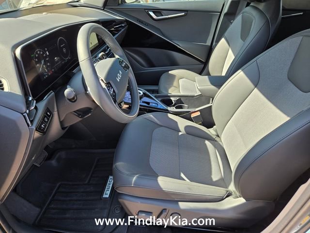 New 2026 Kia Niro Wind FWD image 11