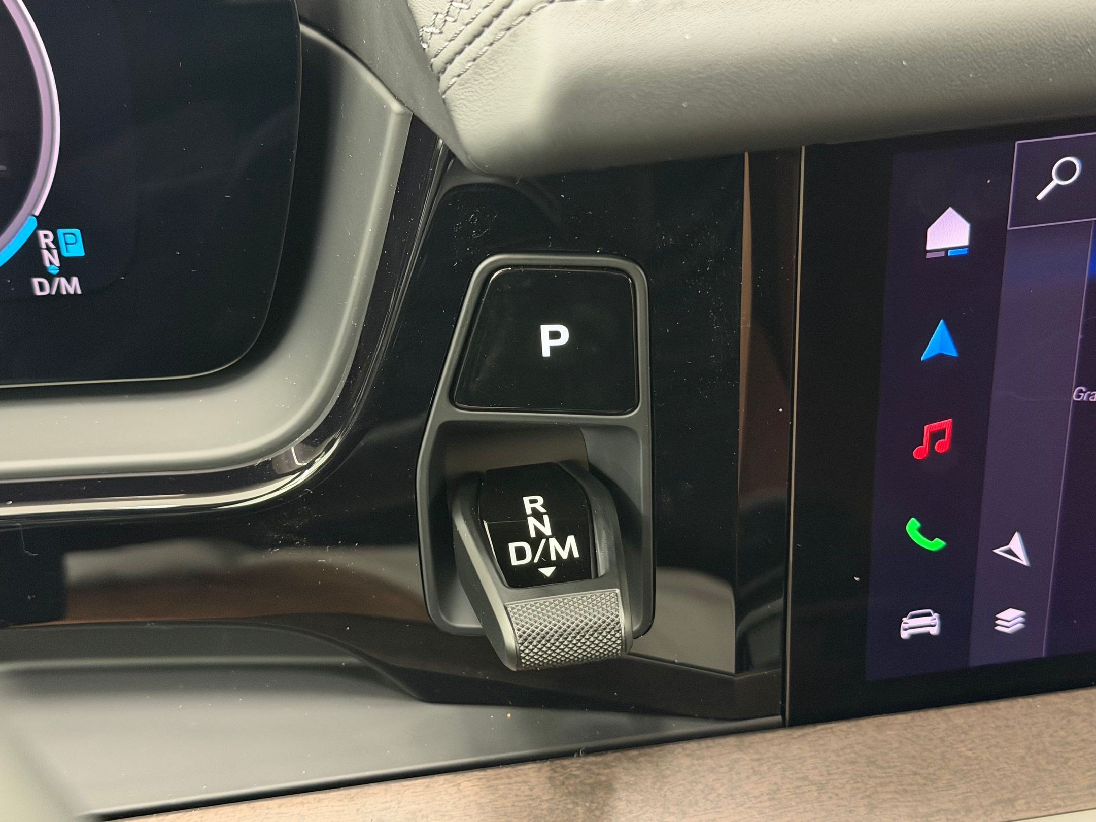 New 2026 Porsche Cayenne AWD/4WD image 17