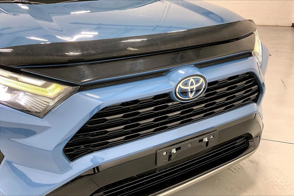 Used 2022 Toyota RAV4 XSE AWD/4WD image 34