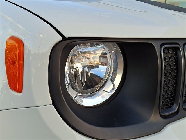 Used 2023 Jeep Renegade Trailhawk image 9