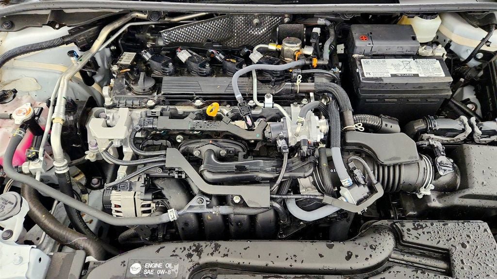 Used 2025 Toyota Corolla LE w/ LE Premium Package FWD image 25