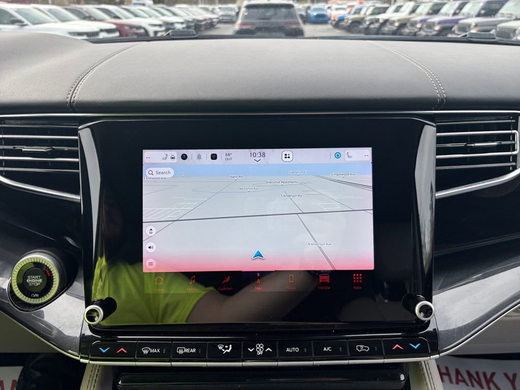 Used 2022 Jeep Wagoneer Series I w/ Convenience Group I AWD/4WD image 19