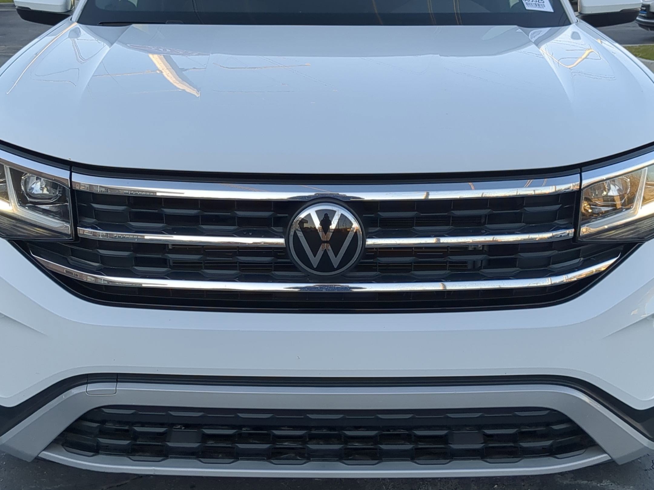 Used 2023 Volkswagen Atlas Cross Sport SE image 10