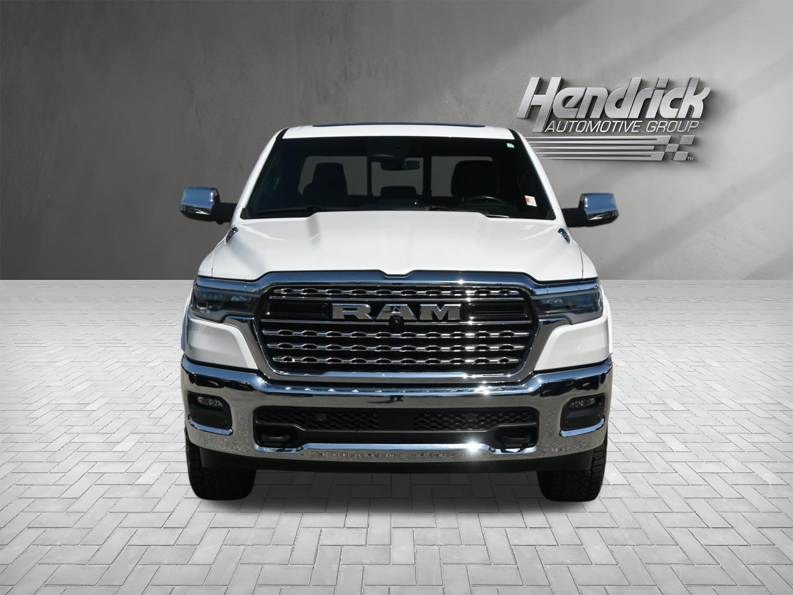 Used 2025 RAM 1500 Limited AWD/4WD image 3