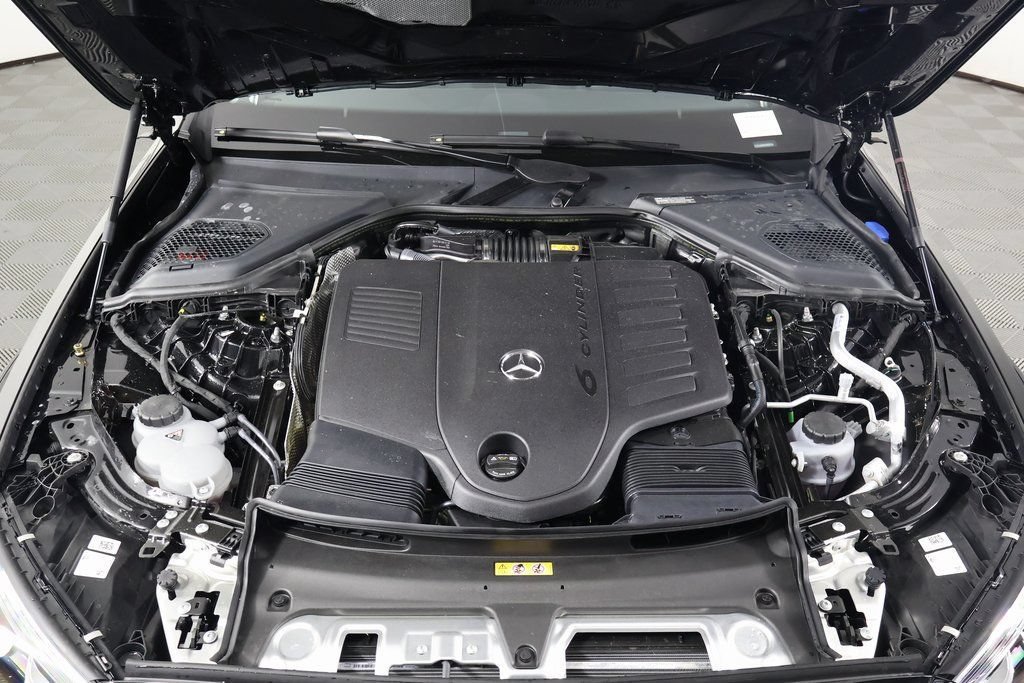New 2026 Mercedes-Benz E 450 4MATIC All-Terrain Wagon image 9