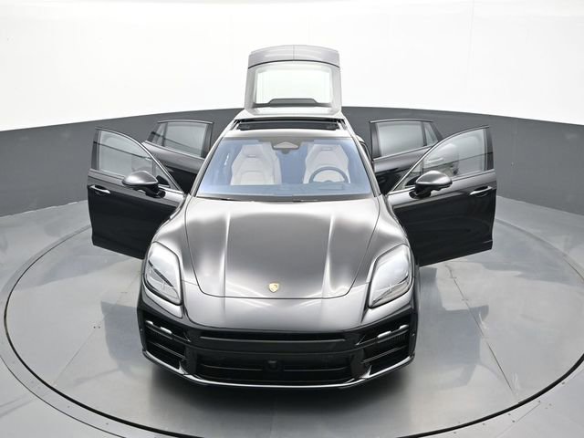 New 2026 Porsche Panamera GTS AWD/4WD image 32