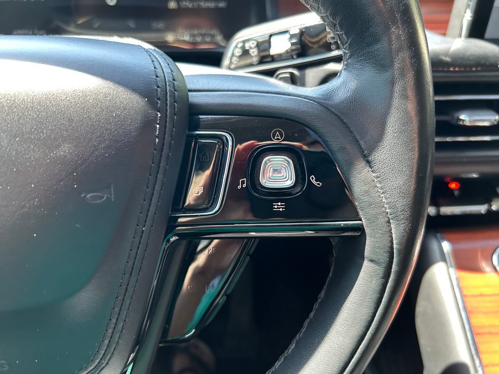 Used 2022 Lincoln Aviator Reserve AWD/4WD image 26