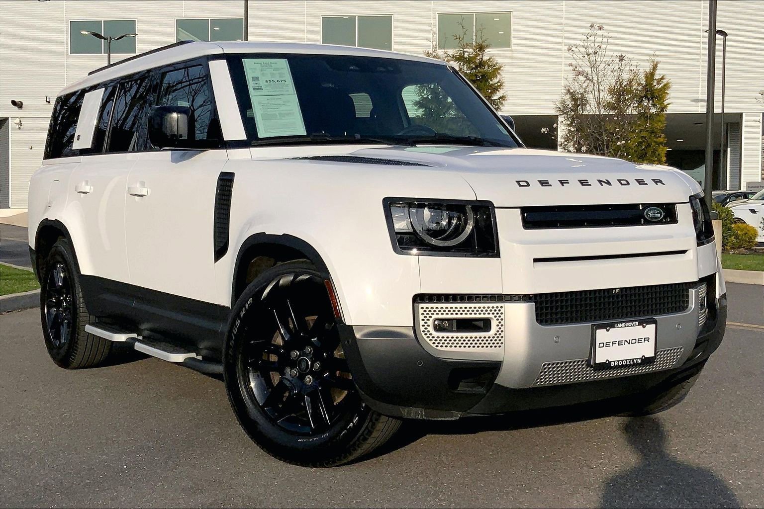 Used 2024 Land Rover Defender 130 S image 2