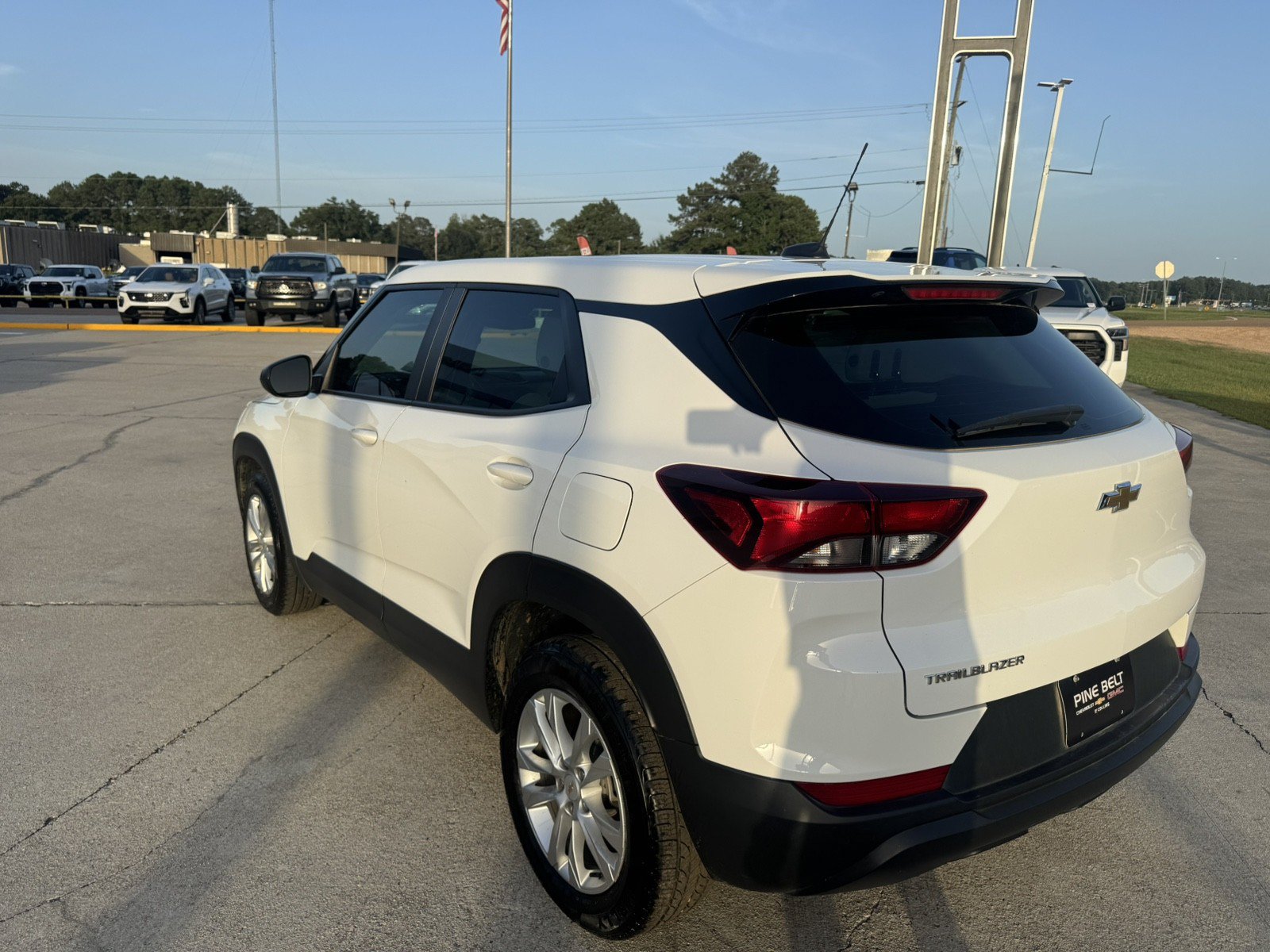 Used 2022 Chevrolet TrailBlazer LS FWD image 6