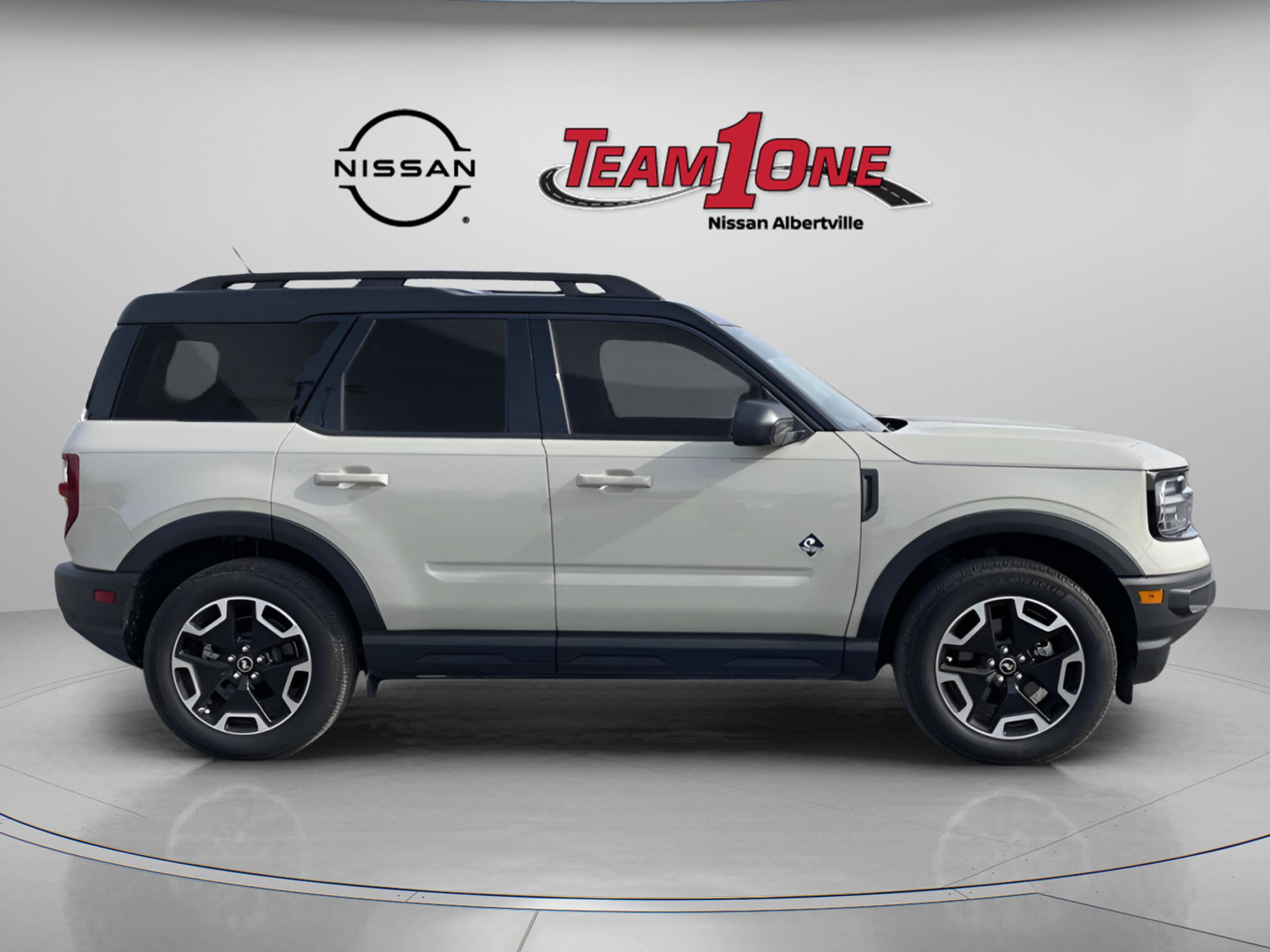 Used 2024 Ford Bronco Sport Outer Banks image 8