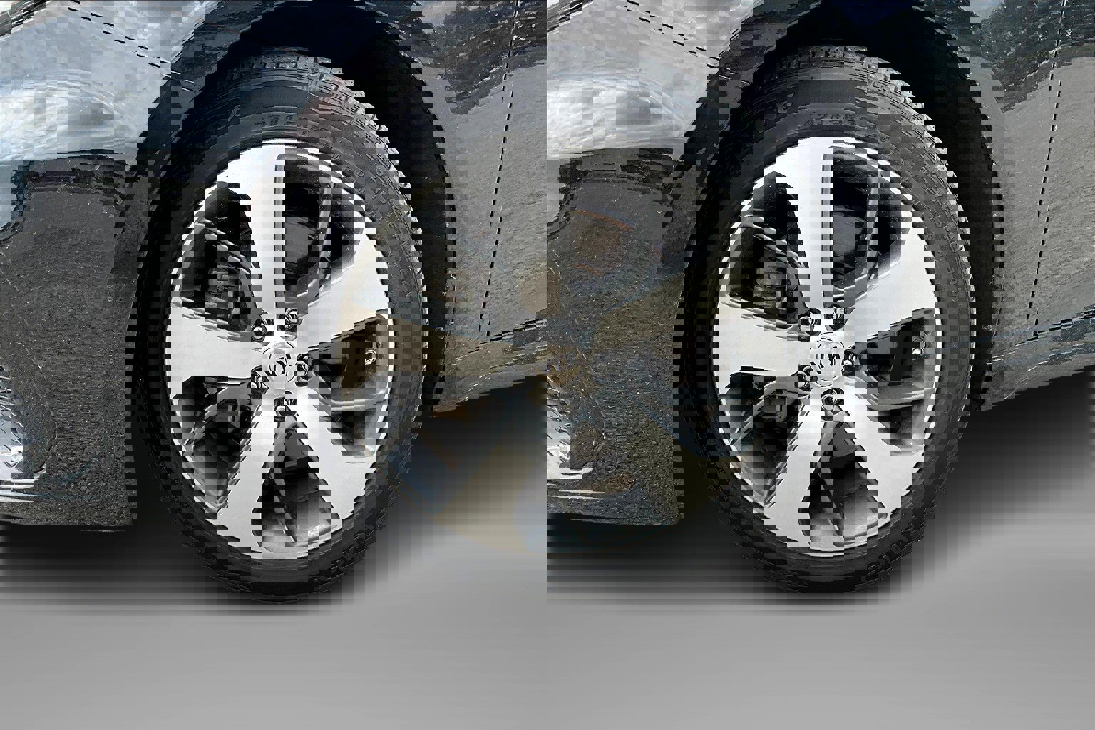 Used 2019 Kia Optima S w/ S Panoramic Sunroof Package image 2