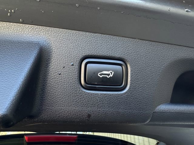 Used 2021 Hyundai Palisade Limited image 40