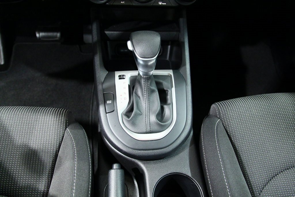 Used 2020 Kia Forte LXS image 21