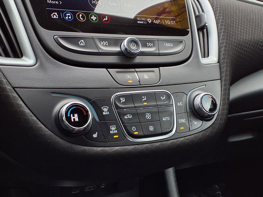 Used 2024 Chevrolet Malibu LT image 18
