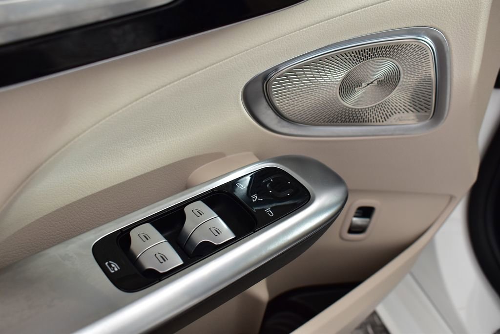 Used 2026 Mercedes-Benz C 300 4MATIC Sedan image 14