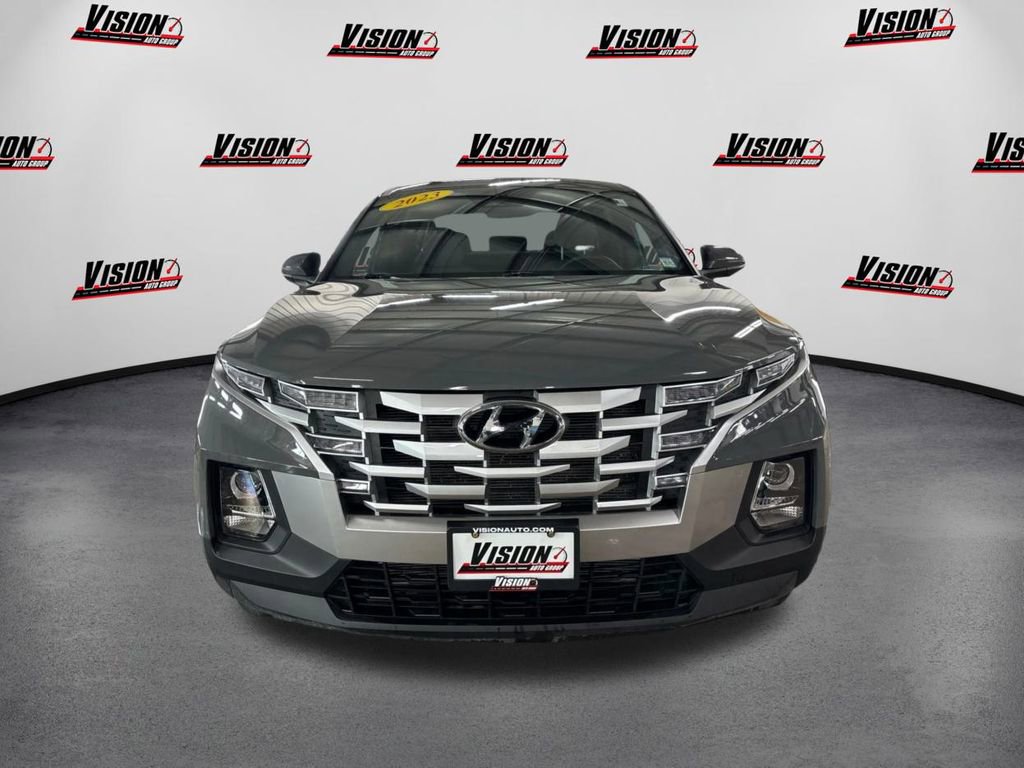 Used 2023 Hyundai Santa Cruz SEL image 2