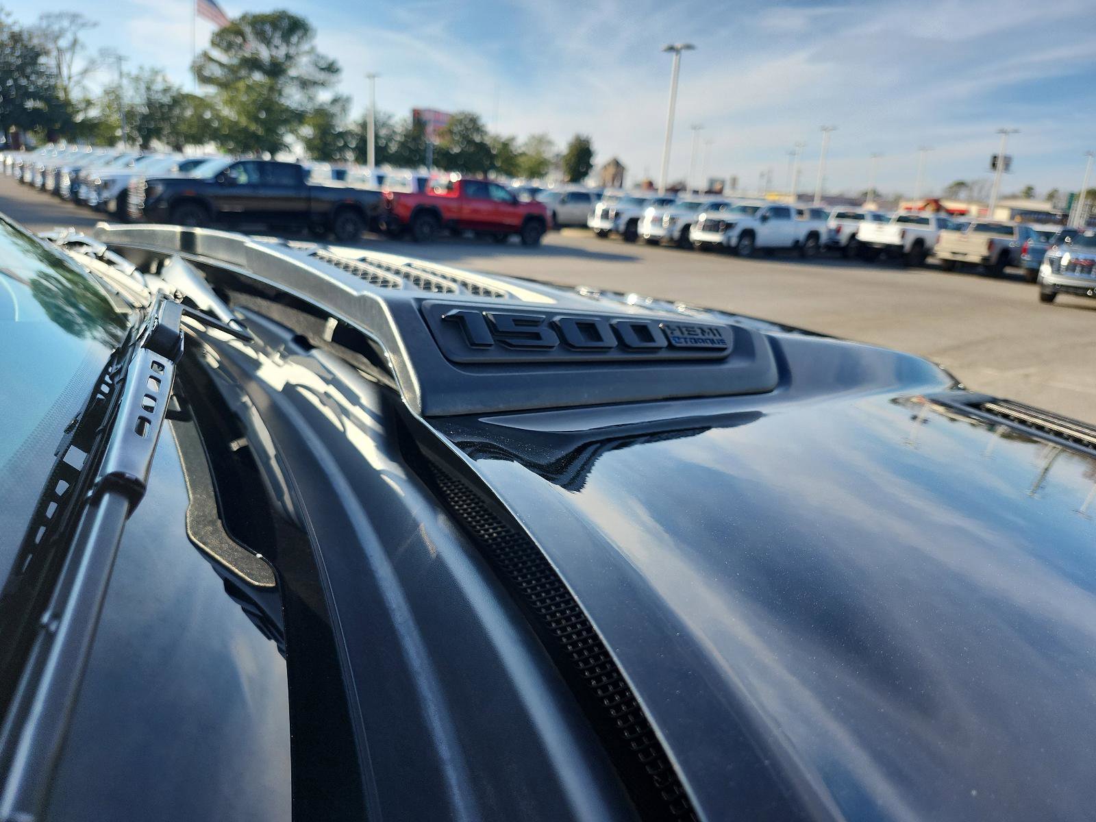 Used 2021 RAM 1500 Limited w/ Night Edition image 8