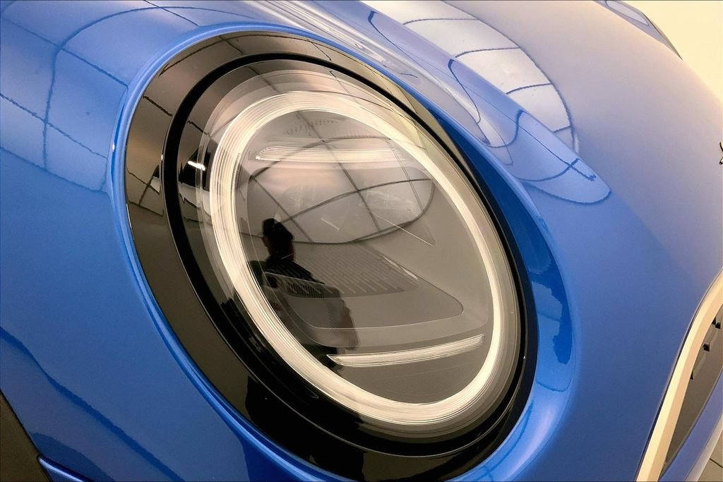Used 2025 MINI Cooper S FWD image 27