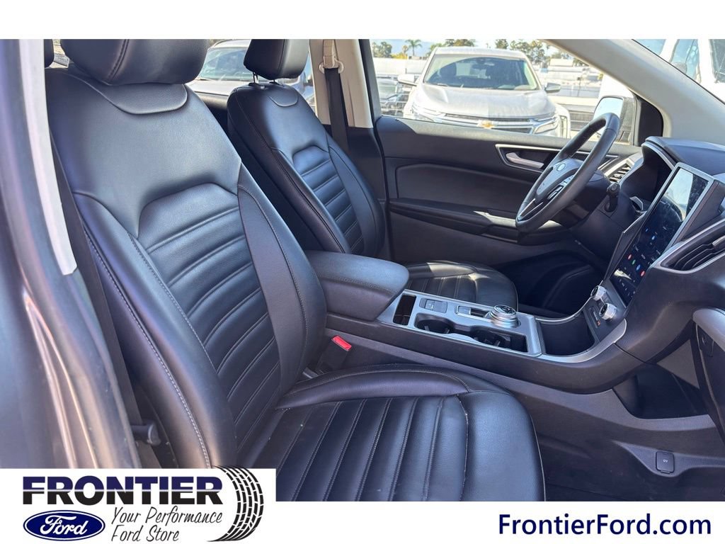 Used 2021 Ford Edge SEL w/ Convenience Package FWD image 16