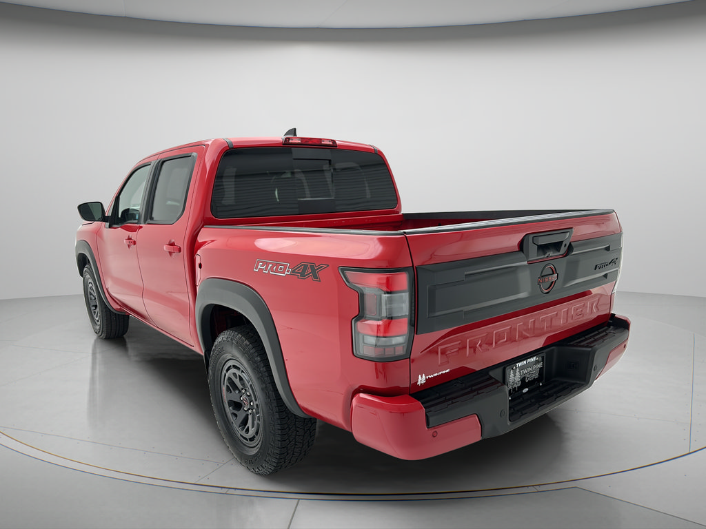 Used 2026 Nissan Frontier PRO-4X AWD/4WD image 7