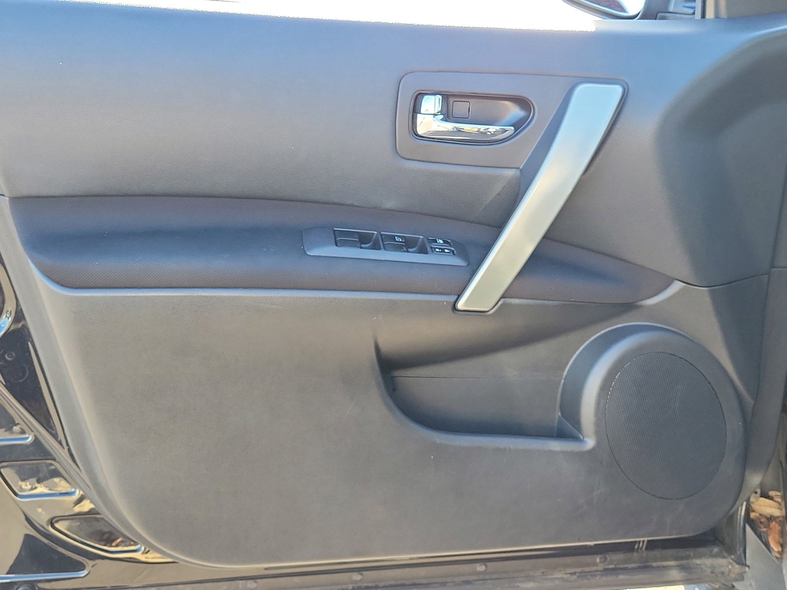 Used 2013 Nissan Rogue S FWD image 13