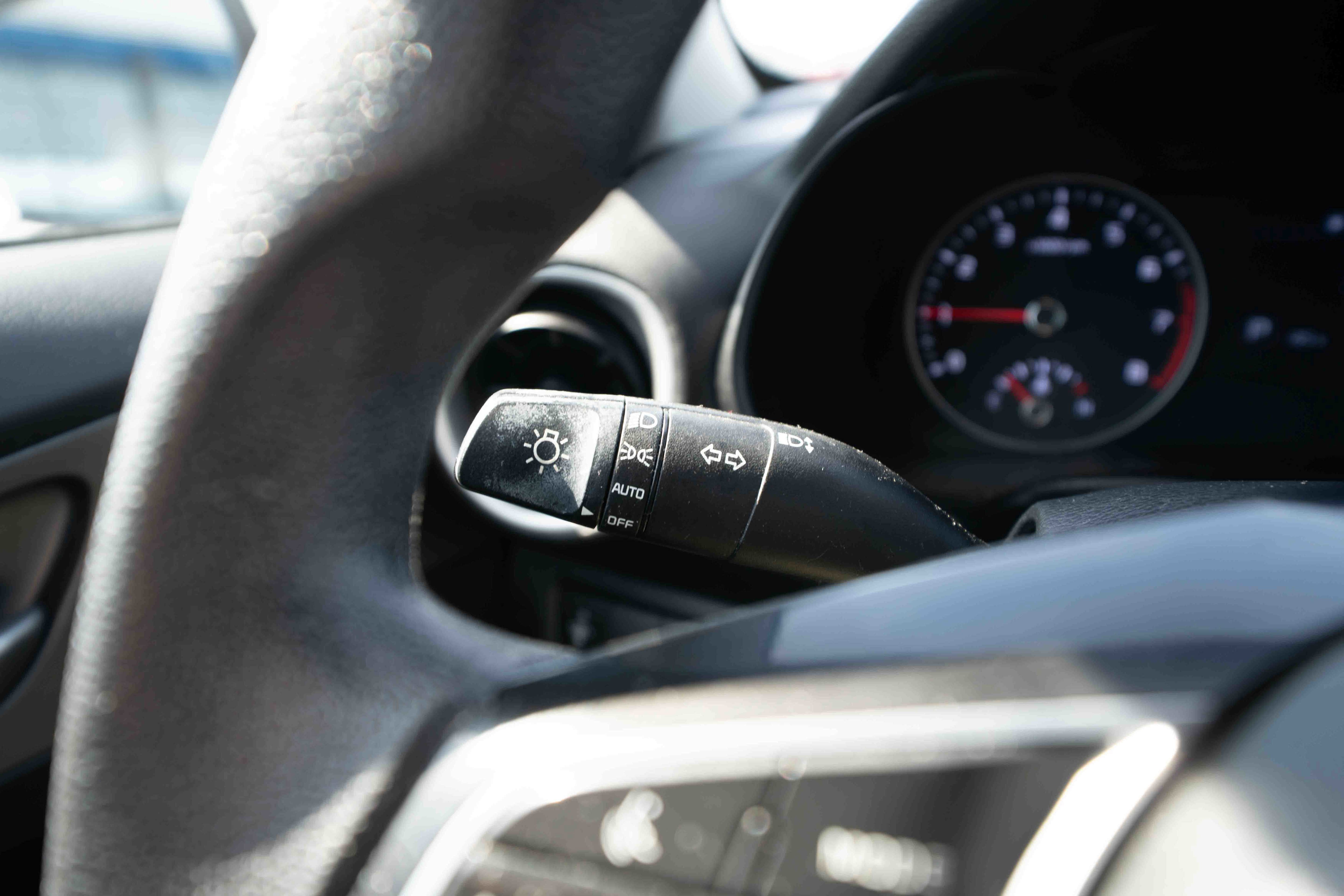 Used 2019 Kia Forte LXS image 13