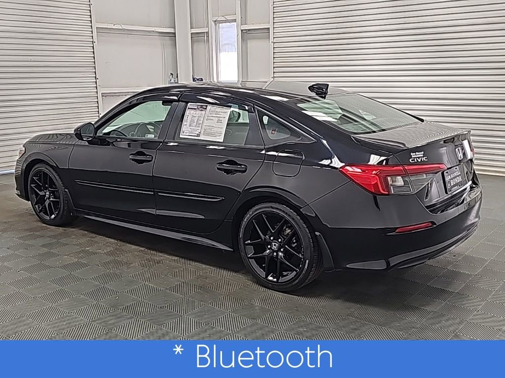 Used 2023 Honda Civic Sport image 6