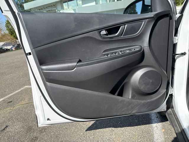 Used 2022 Hyundai Kona SEL w/ Cargo Package AWD/4WD image 17