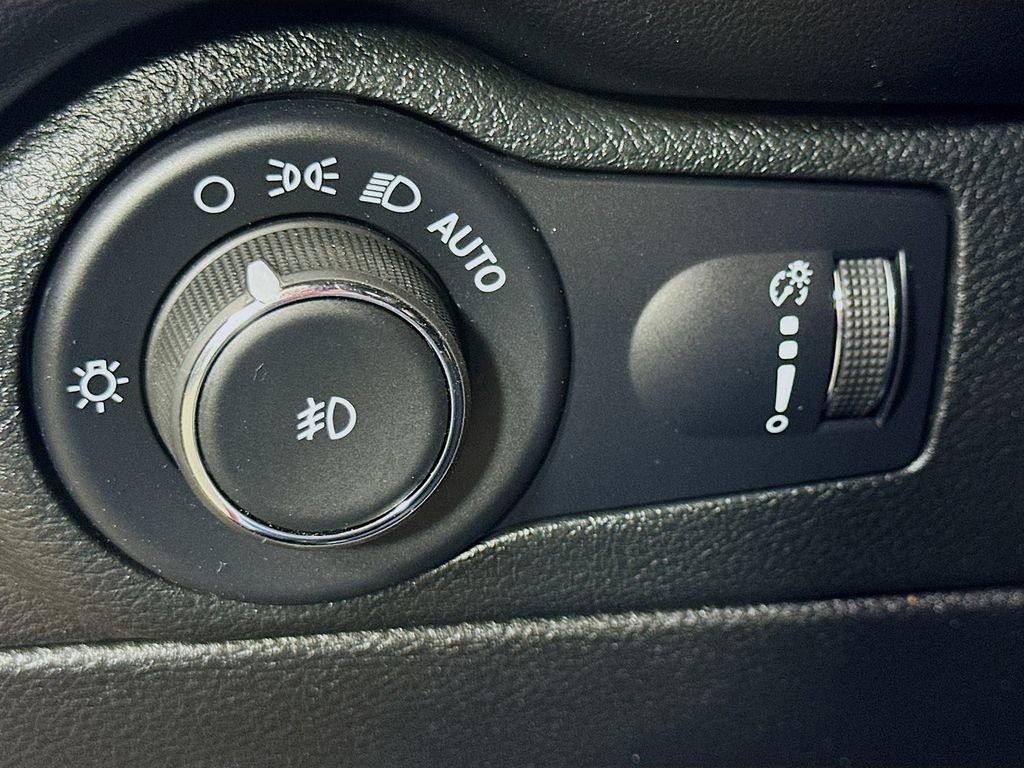 Used 2023 Dodge Durango R/T image 23